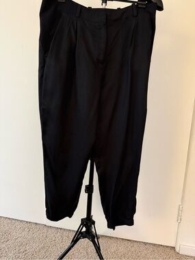 Ann Taylor Woman’s Silky Dress Pants